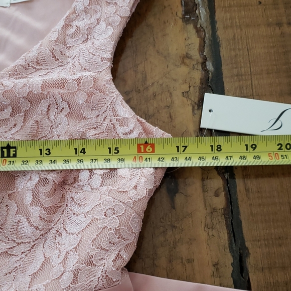 ELIZA J GOWN - Picture 12 of 17